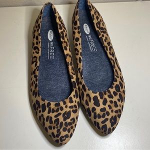 Dr. Scholls Womens Slip On Be Free Leopard Print Comfort Shoes Flats Size 10